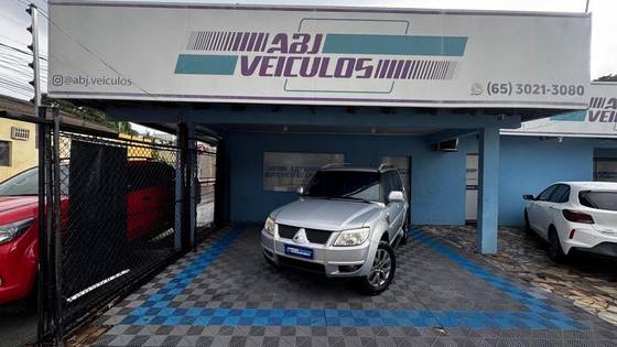 MITSUBISHI PAJERO TR4 2.0 4X2 16V 140CV FLEX 4P AUTOMÁTICO